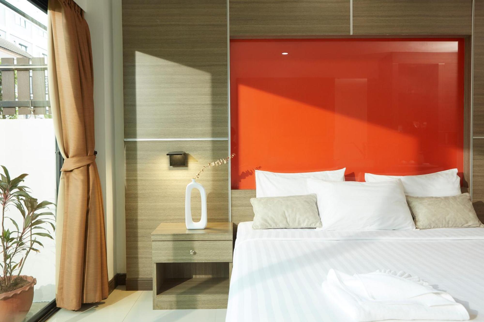 Rhienchai Place Hotel Surat Thani Luaran gambar