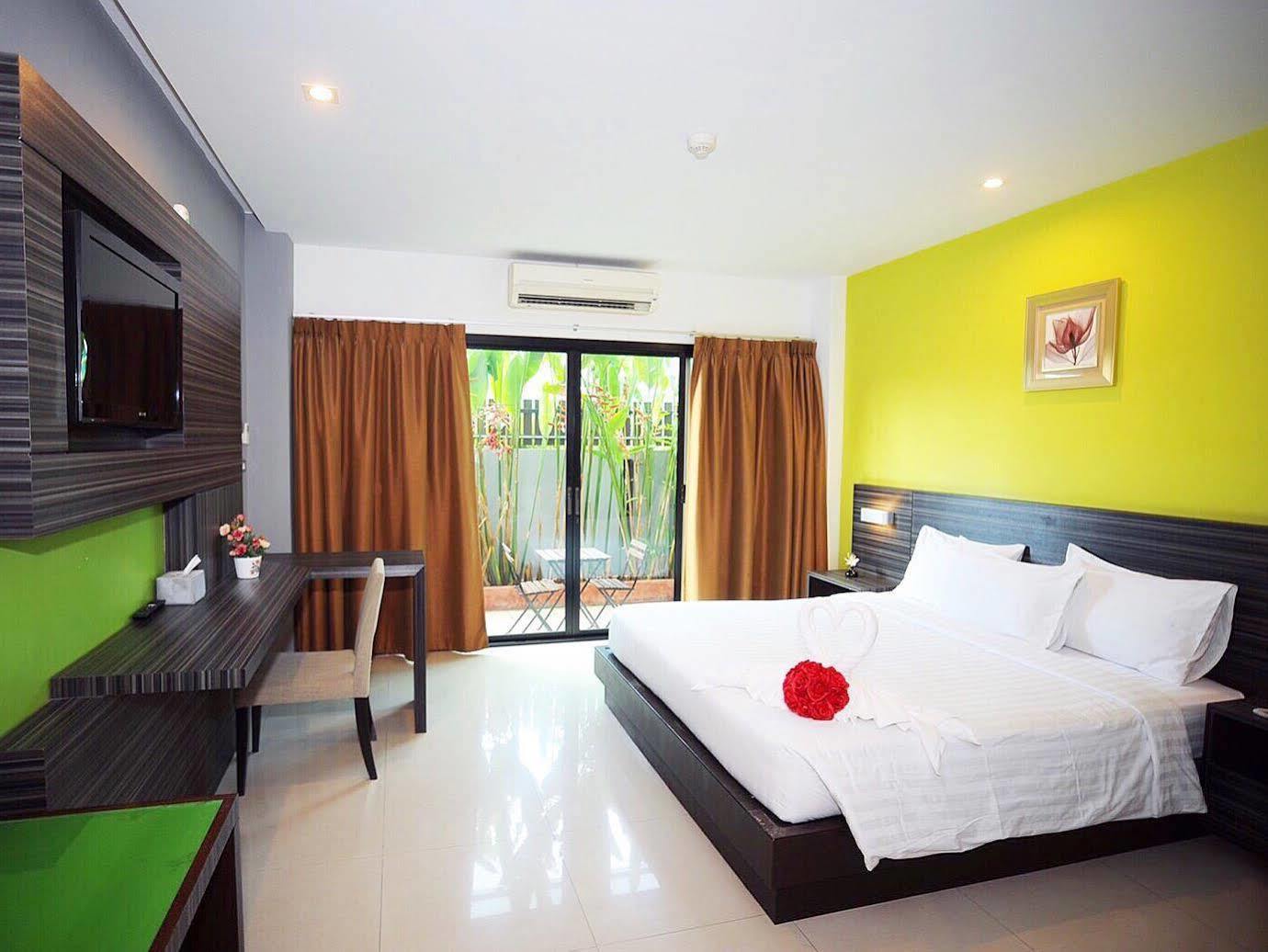 Rhienchai Place Hotel Surat Thani Luaran gambar