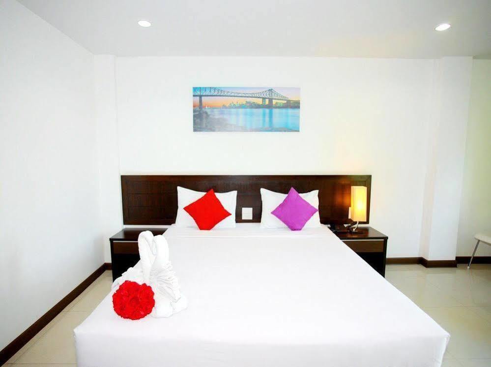 Rhienchai Place Hotel Surat Thani Luaran gambar